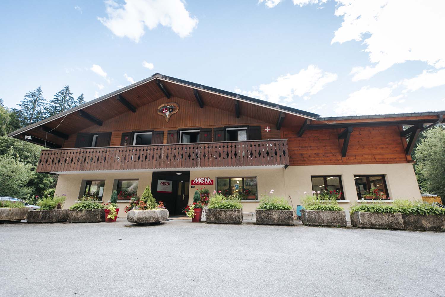 Photo des locaux de la société MCM TP